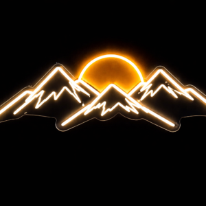 Néon LED décoratif représentant des montagnes et un soleil lumineux au style minimaliste design